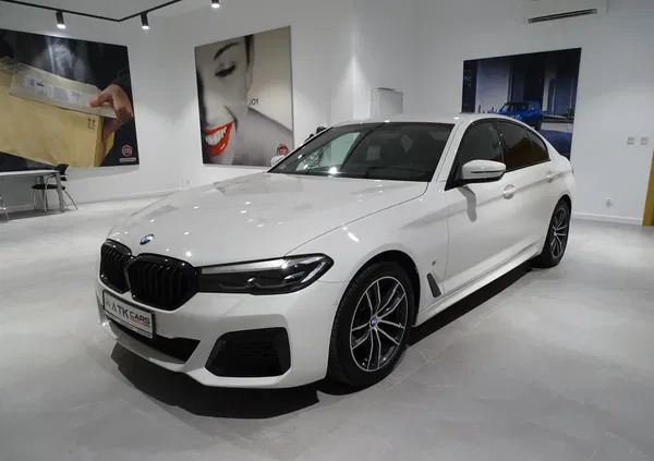 gostyń BMW Seria 5 cena 225900 przebieg: 15000, rok produkcji 2022 z Gostyń